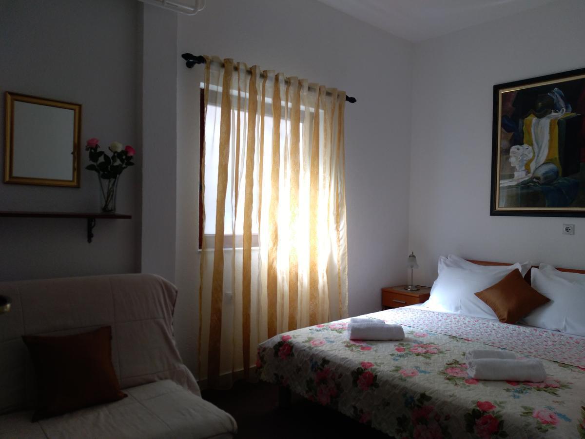Guest House Villa Castio Petrovac Exteriör bild